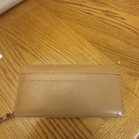 Coach wristlet wallet